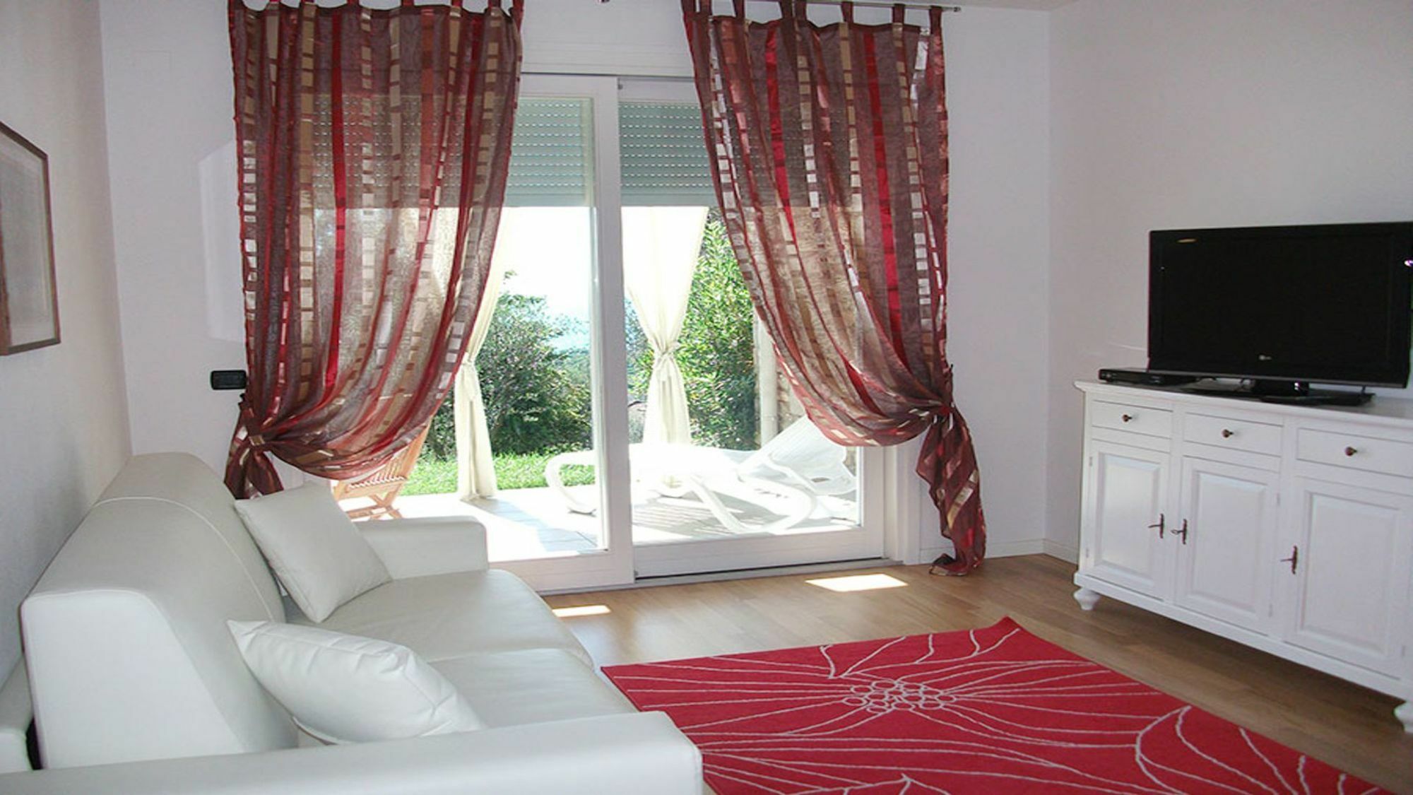 Residence Il Poggio Al Sole Тосколано-Мадерно Экстерьер фото